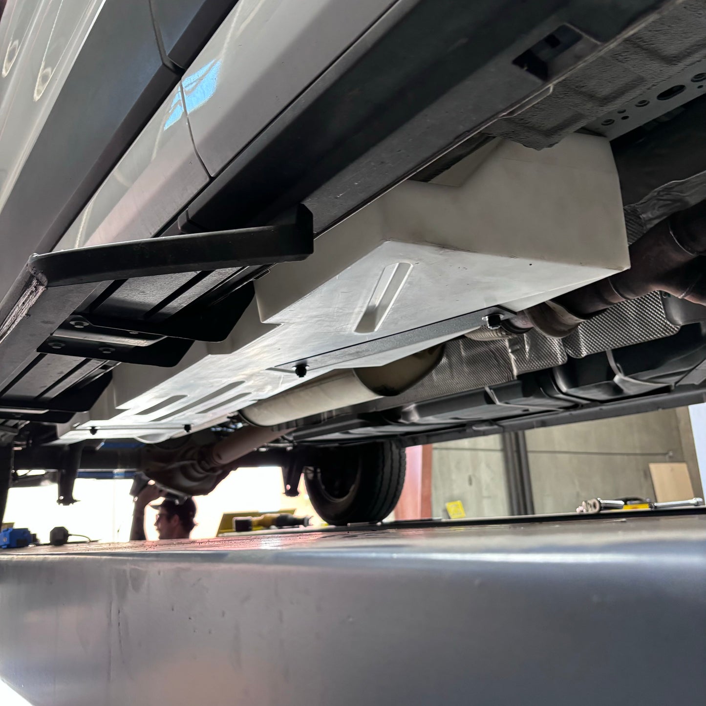 20 Gallon Passenger Side Undercarriage Fresh/Grey Water Tank for 2015-2025 Ford Transit 148" & 148" EXT