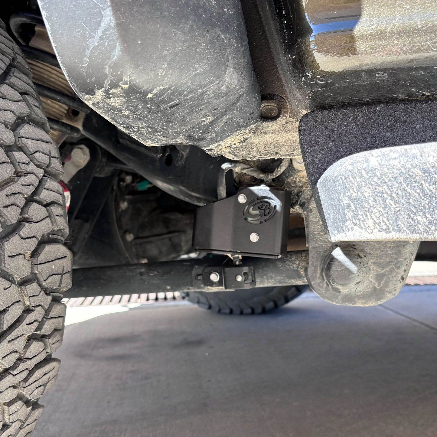 Trailing Arm Sensor Guards For 2024-2025 Ford Ranger Raptor 3.0L V6  installed in  a car- S&B