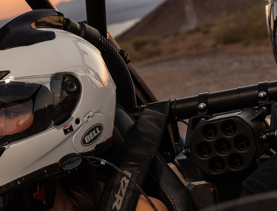 
  SB The Helmet Particle Separator removing dust
